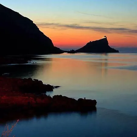 Camera Matrimoniale La Lampuga 招待所 3*